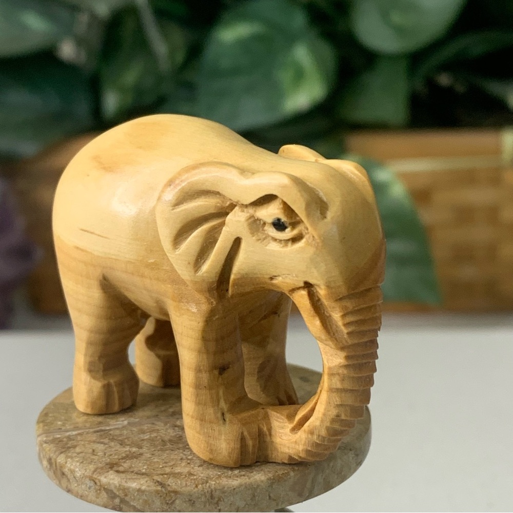 Vintage Boxwood Elephant Netsuke Hand Carved Wood Wild Animal Figurine Carving - Picture 2 of 11